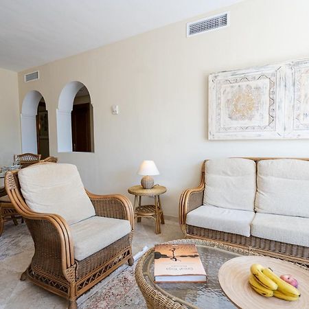 Costalita Beach Apartment Estepona Luaran gambar