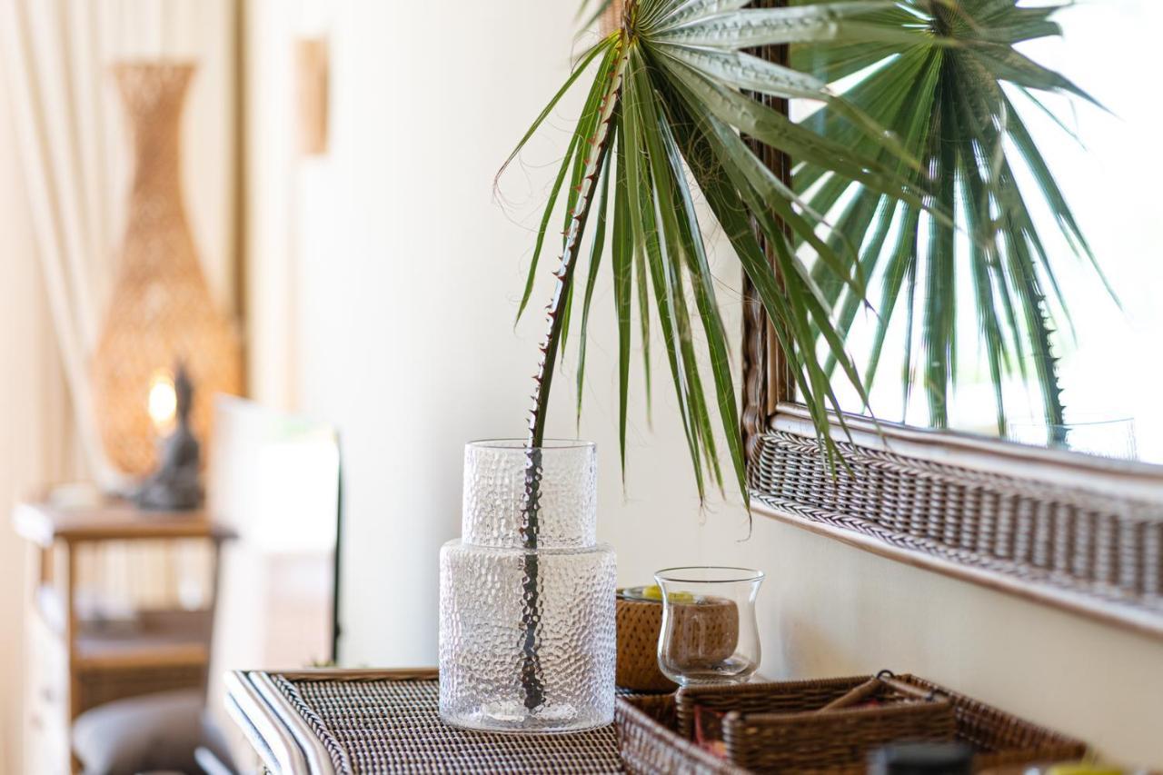 Costalita Beach Apartment Estepona Luaran gambar