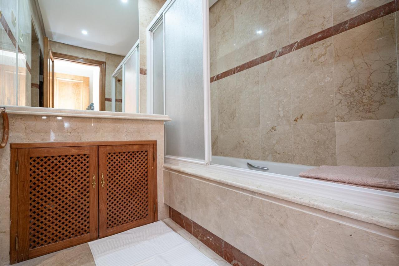 Costalita Beach Apartment Estepona Luaran gambar
