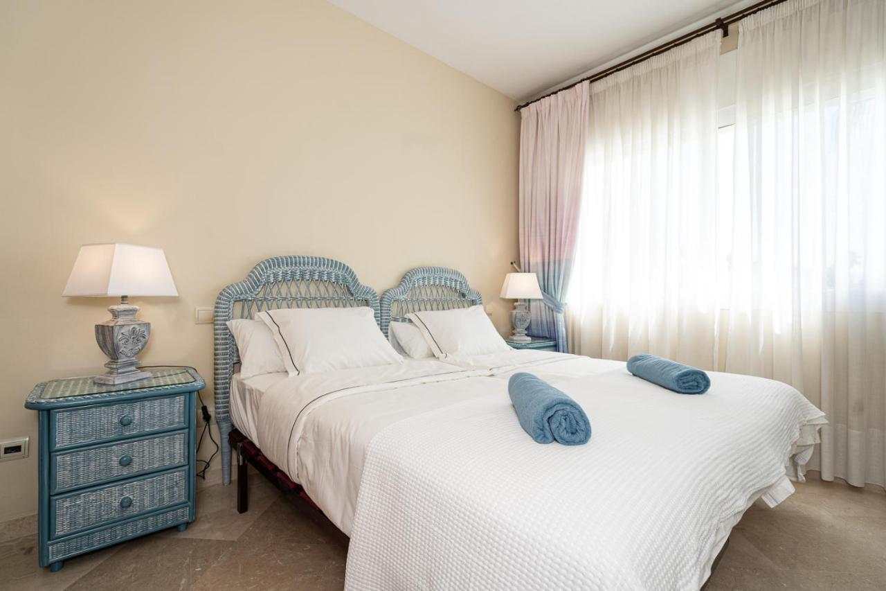 Costalita Beach Apartment Estepona Luaran gambar